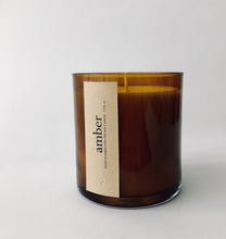 Load image into Gallery viewer, amber scented luxury soy candle
